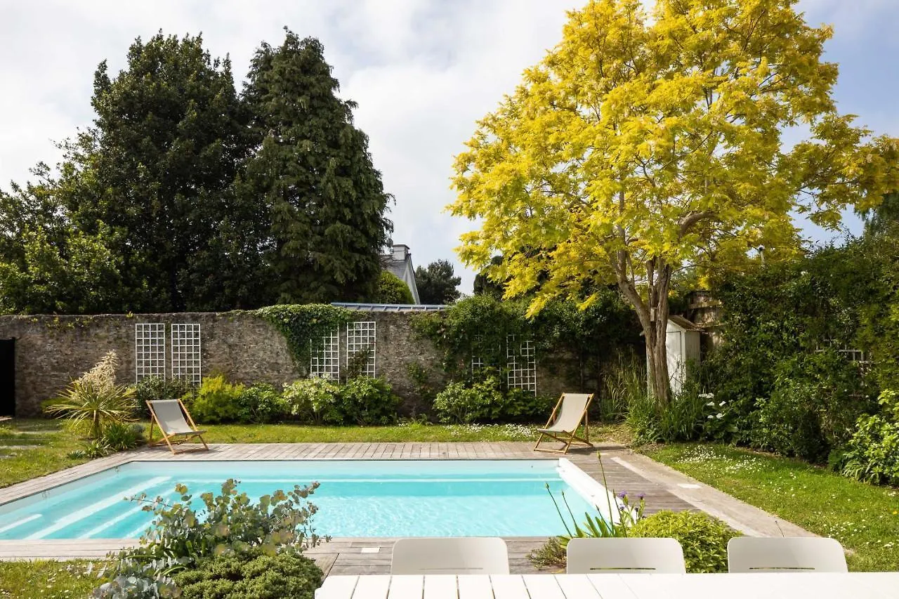 La Villa Des Rochettes - Charmante Maison Avec Piscine Et Jardin Dinard France