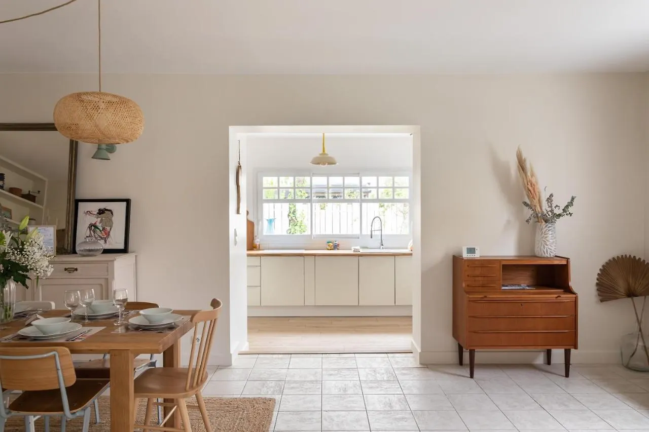 La Villa Des Rochettes - Charmante Maison Avec Piscine Et Jardin Dinard 0*,  Francie